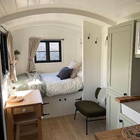 Peaceful Shepherd'S Hut In Beautiful Countryside. Linlithgow Extérieur photo